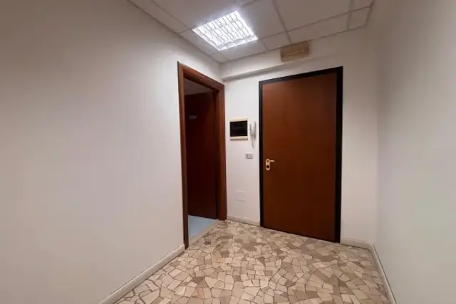 insertion image