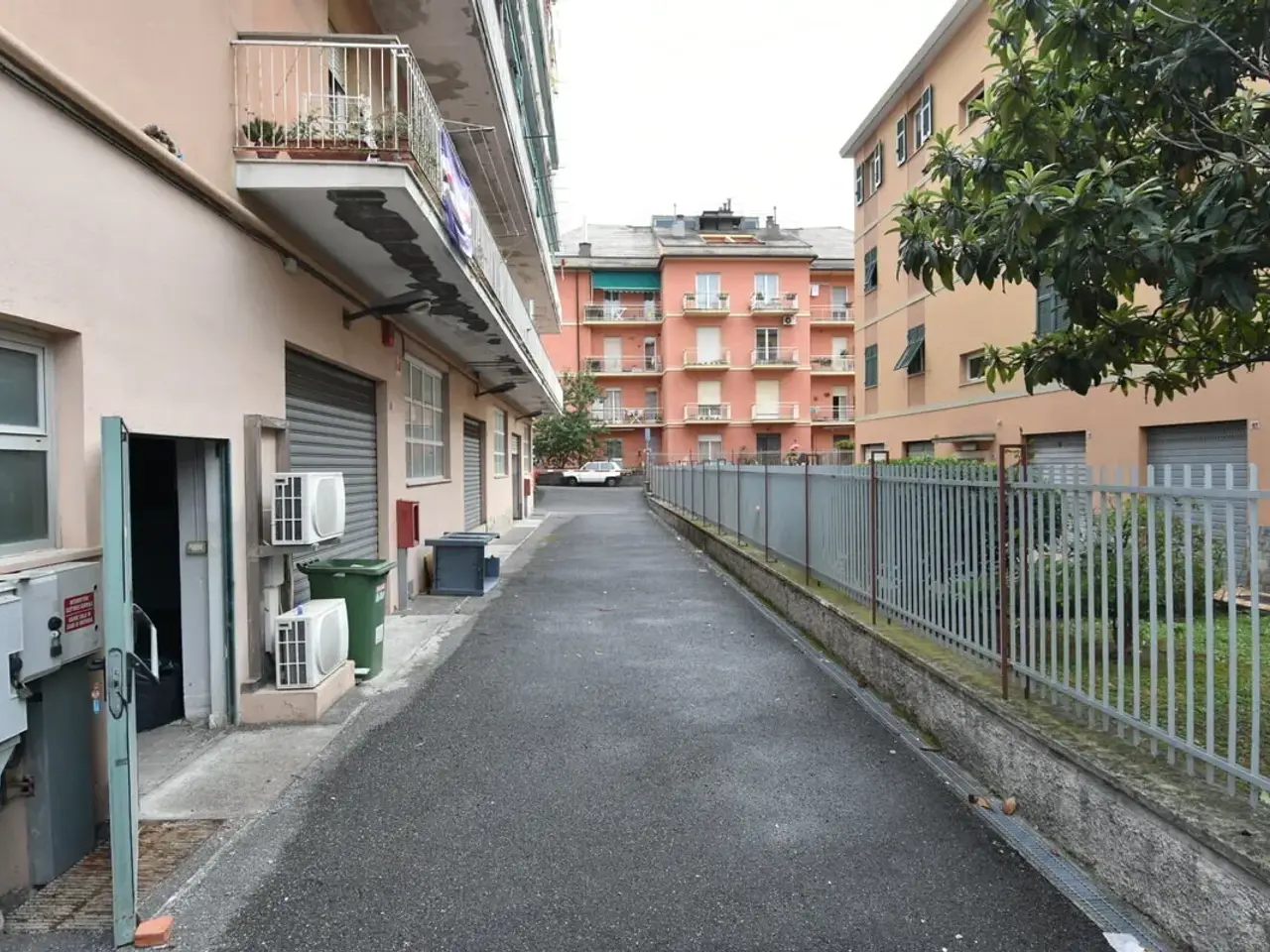 Magazzino in Via San Felice, Genova, {3} - Foto 1