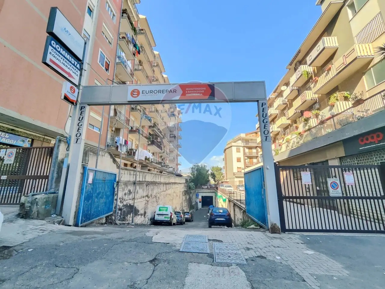 Magazzino in Viale Mario Rapisardi 260, Catania, {3} - Foto 1