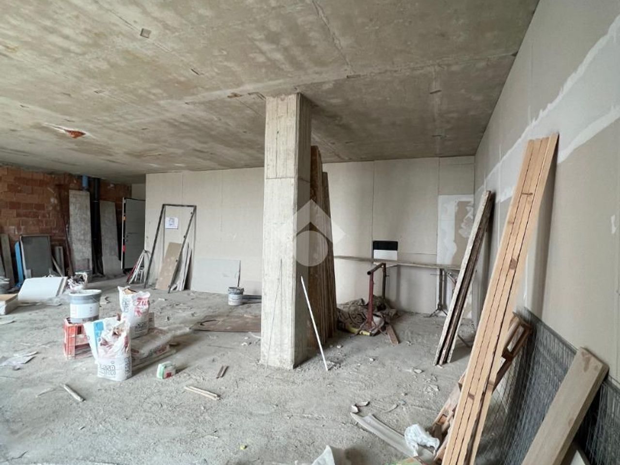 Negozio in Via Nazionale, Trescore Balneario, {3} - Foto 2