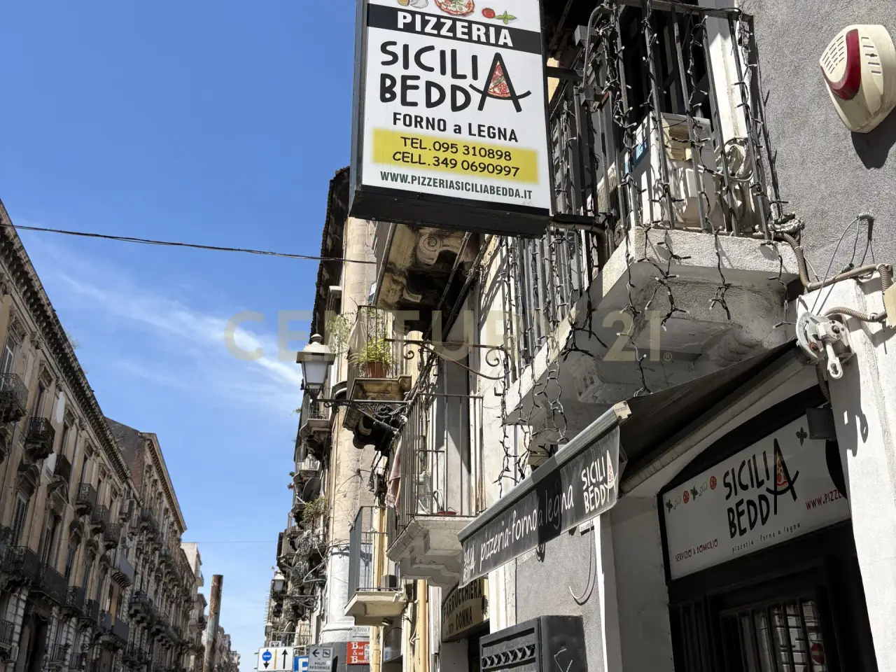 Pizzeria in Via Giuseppe Garibaldi 98, Catania, {3} - Foto 1