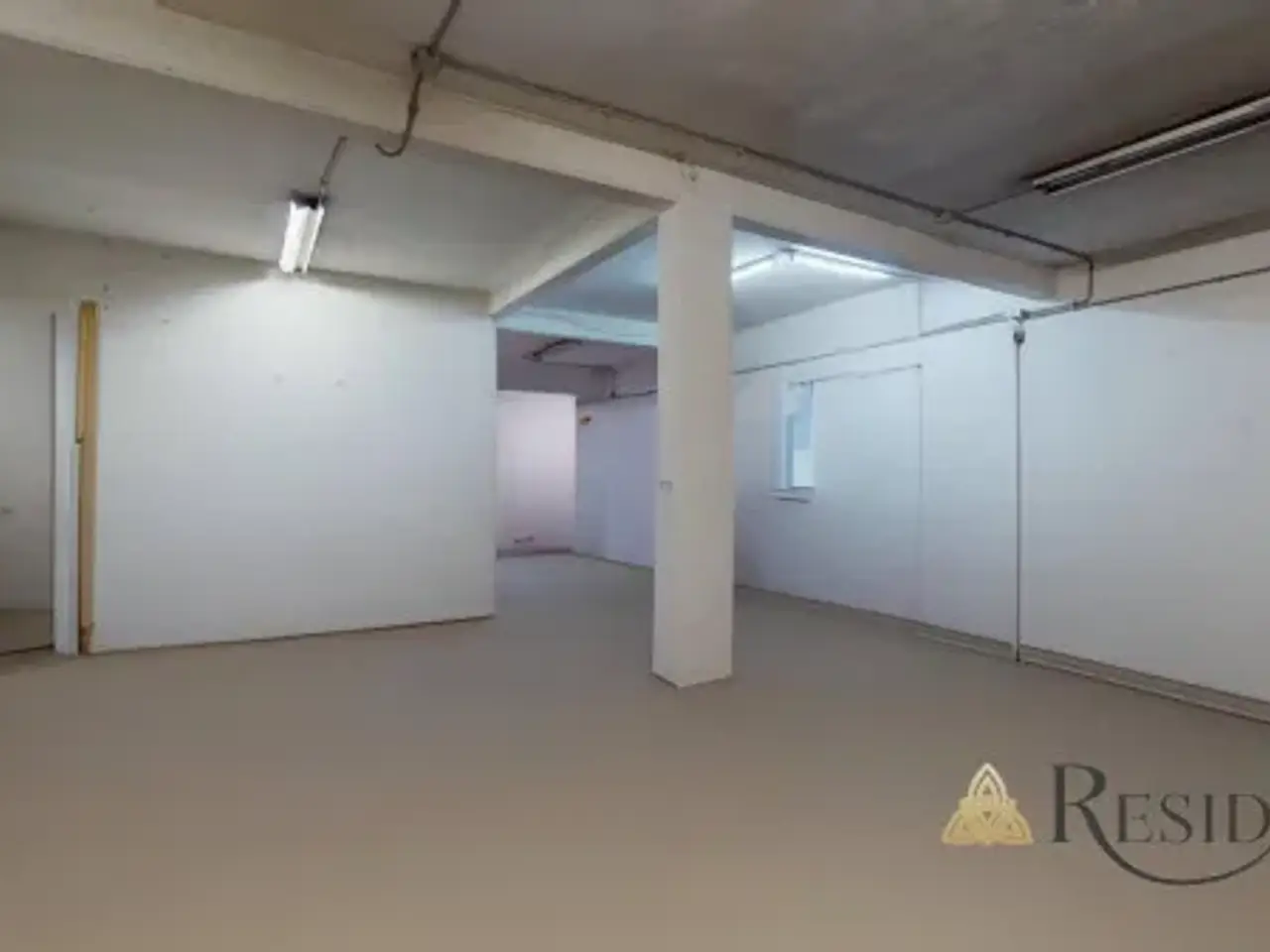 Magazzino in Via Sassonegro, Roma, {3} - Foto 1