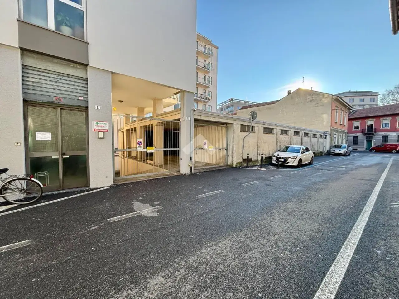 Negozio in Via Indipendenza 21, Lissone, {3} - Foto 1
