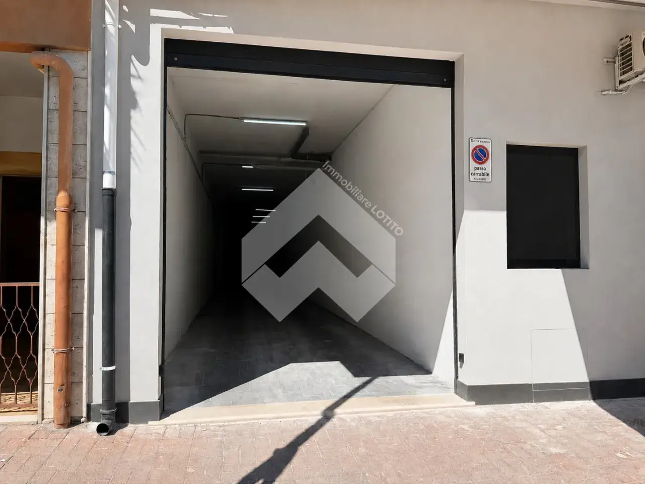 Magazzino in Via Barletta, 92, Andria, {3} - Foto 2
