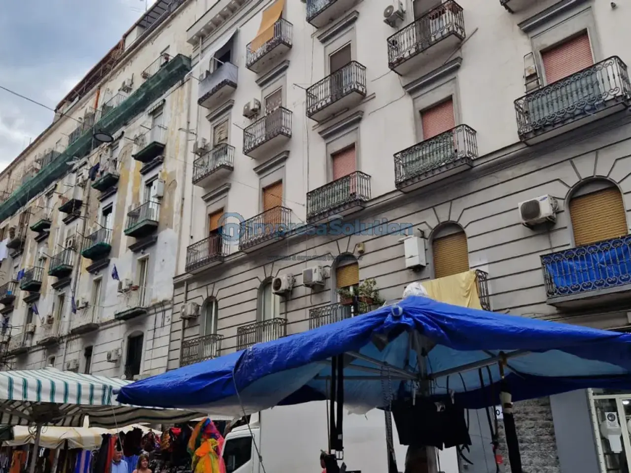Negozio in Via Bologna, Napoli, {3} - Foto 1