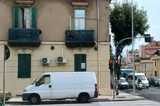 Negozio in Via Gagini 2, Messina - Foto 1