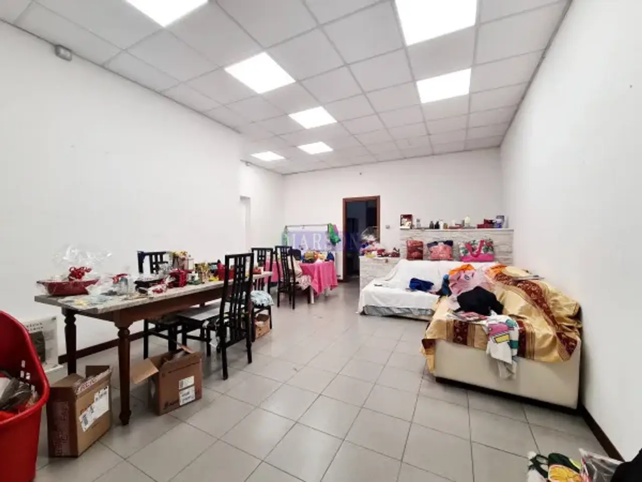 Negozio in Via Magenta 15, San Vittore Olona, {3} - Foto 2