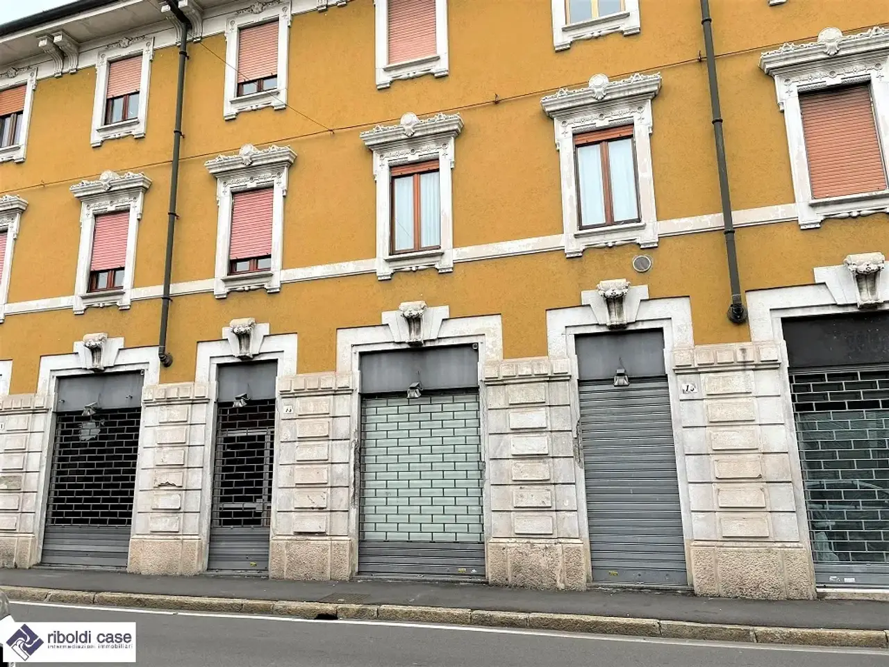 Negozio in , Lissone, {3} - Foto 1
