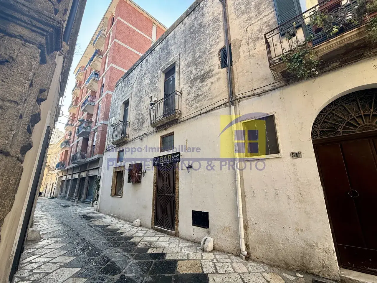 Negozio in Via Marco Pacuvio, Brindisi, {3} - Foto 2