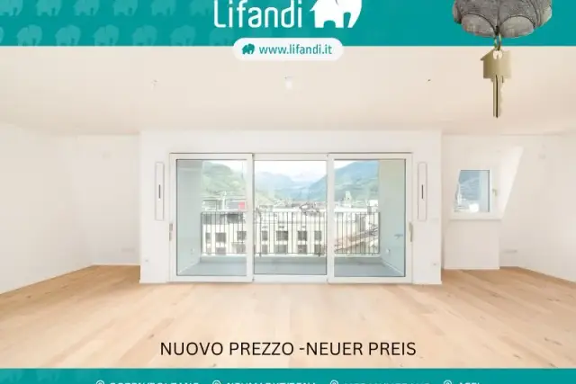 Penthouse in Via Cassa di Risparmio, Bolzano - Foto 1