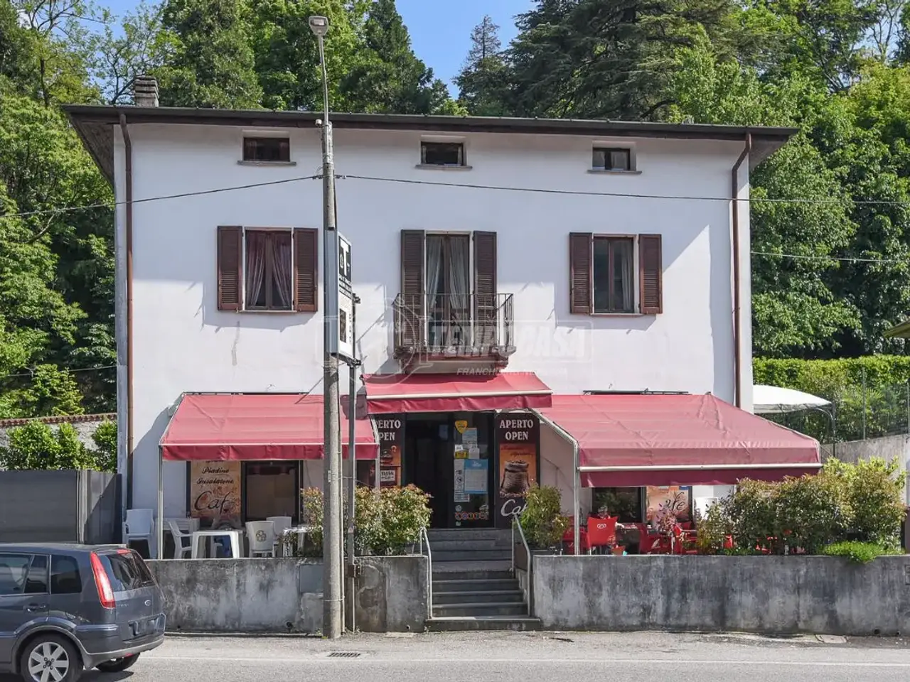 Negozio in Via Oltrecolle 25, Lipomo, {3} - Foto 1