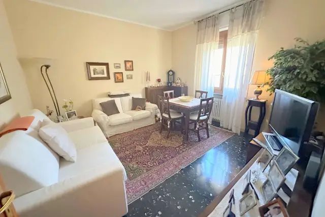 Vierzimmerwohnung, Novi Ligure - Foto 1