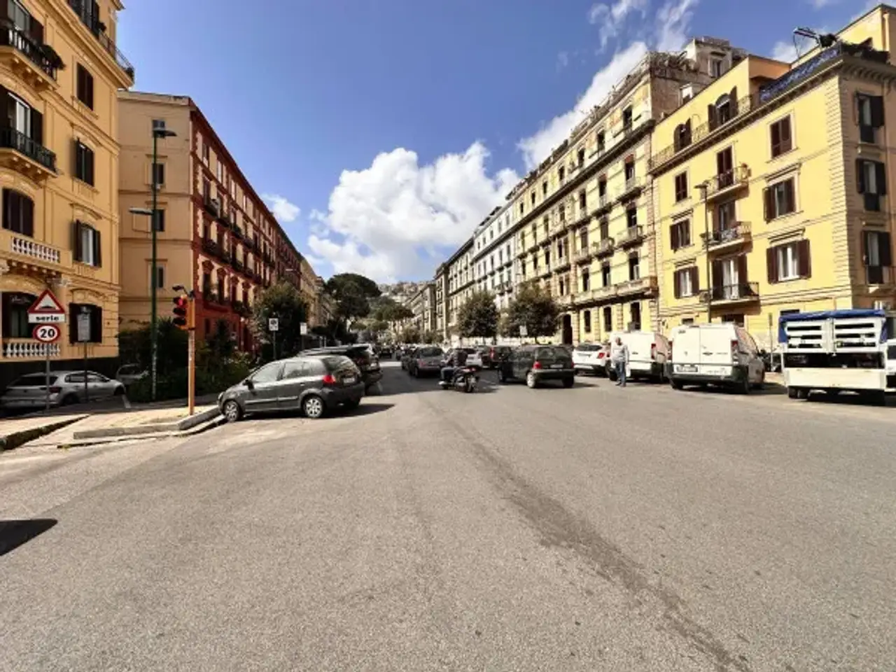 Ufficio in Viale Antonio Gramsci, Napoli, {3} - Foto 1