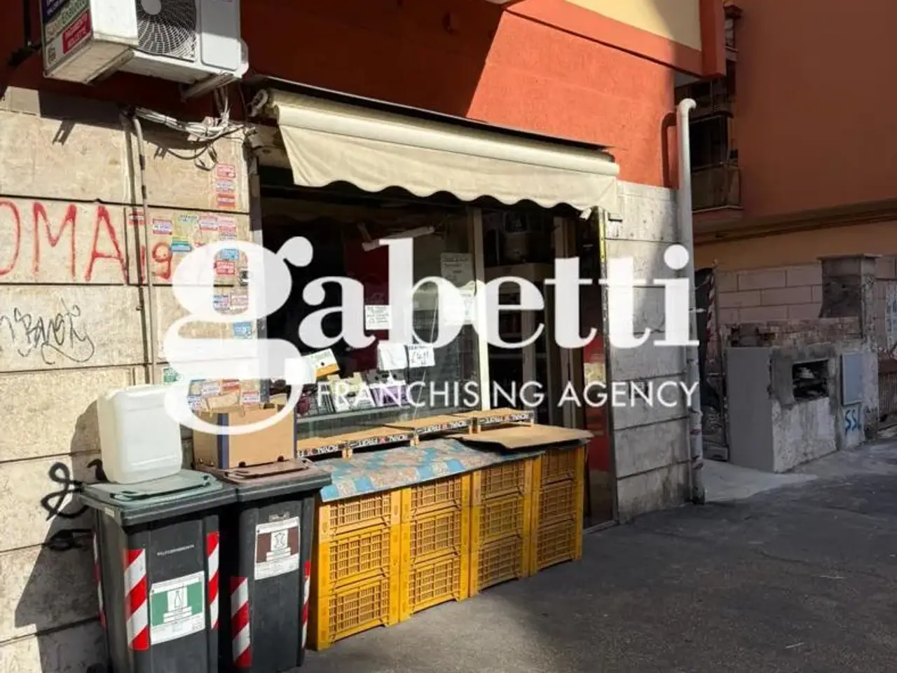 Negozio in Via delle Campanule, Roma, {3} - Foto 2