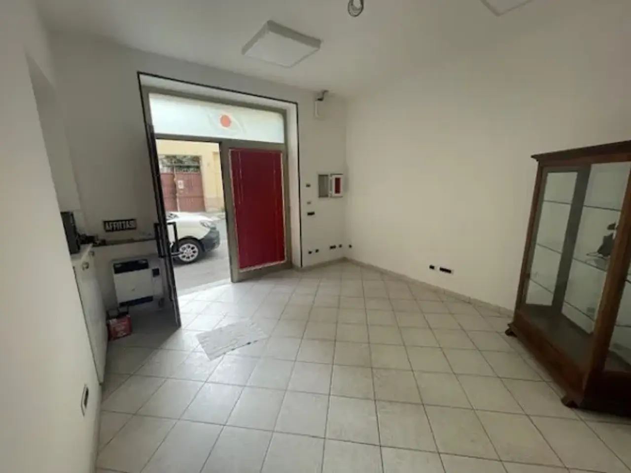 Negozio in Via Piave, Alessandria, {3} - Foto 2