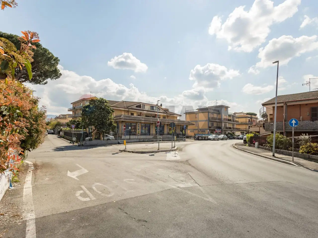 Esercizio commerciale in Via di Vermicino 137, Roma, {3} - Foto 1