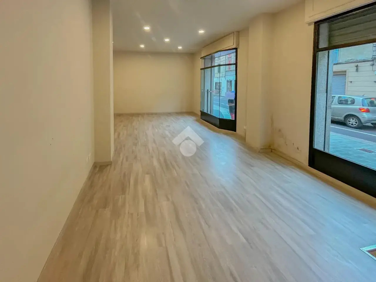 Ufficio in Via Vittorio Veneto, Cassano D'Adda, {3} - Foto 1