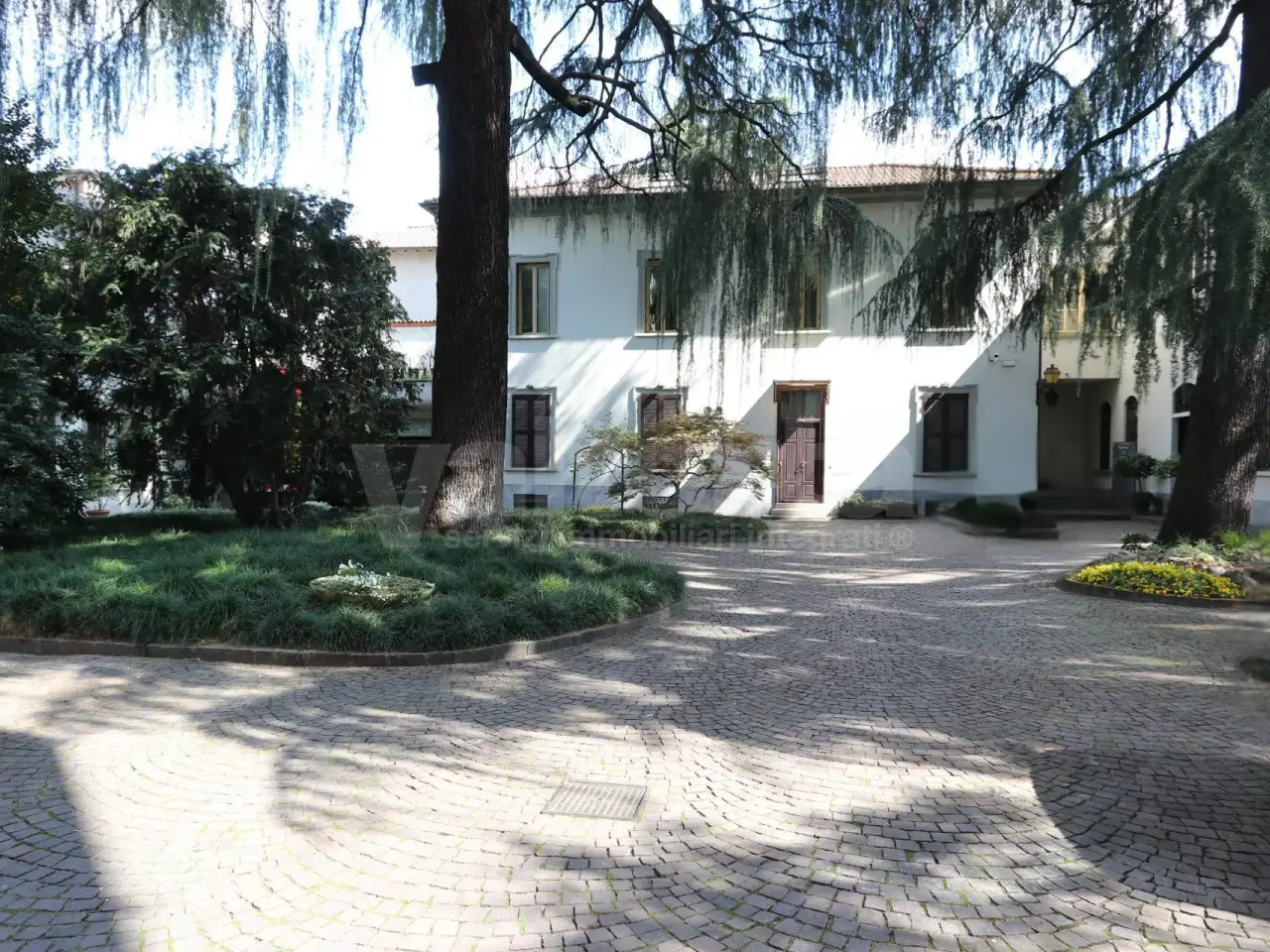 Ufficio in Via Italia 39, Monza, {3} - Foto 1