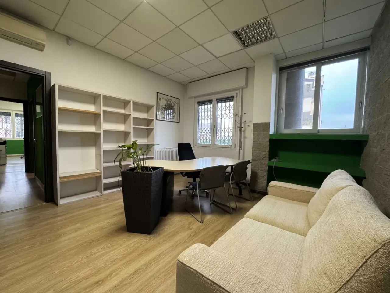 Ufficio in , Bollate, {3} - Foto 1