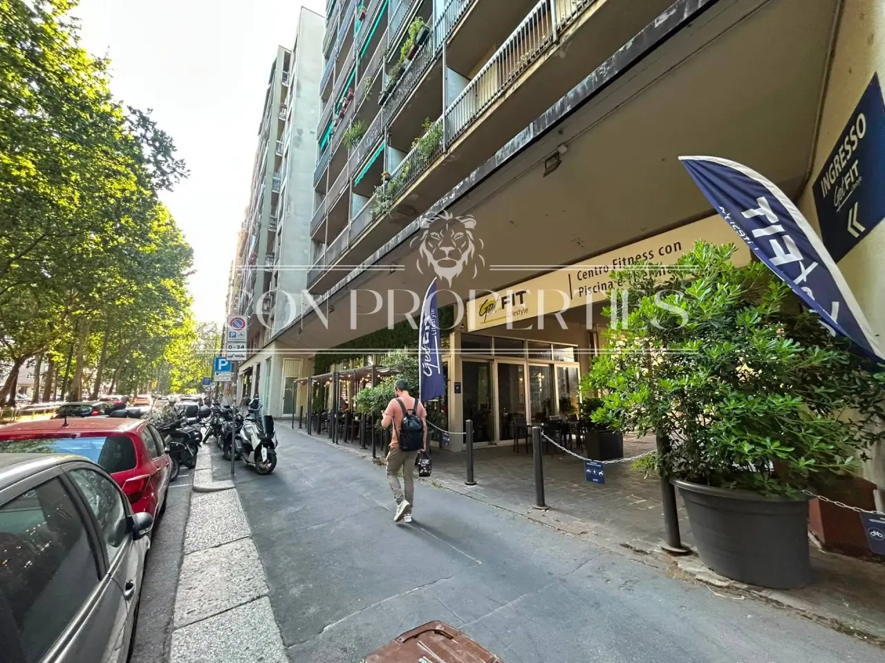 Negozio in Via Cenisio 23, Milano, {3} - Foto 1