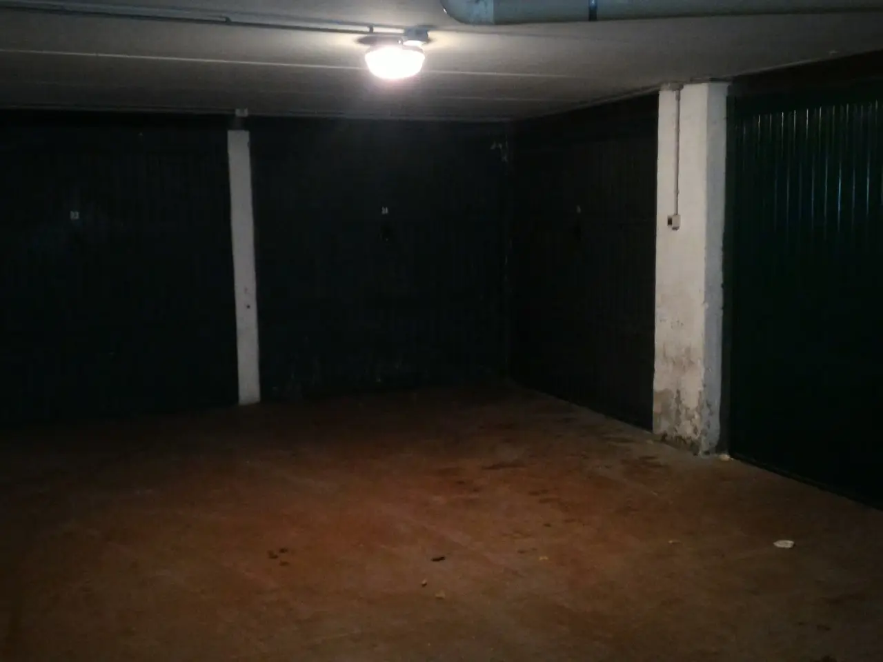 Parcheggio chiuso in Via Berghini 3, Genova, {3} - Foto 2