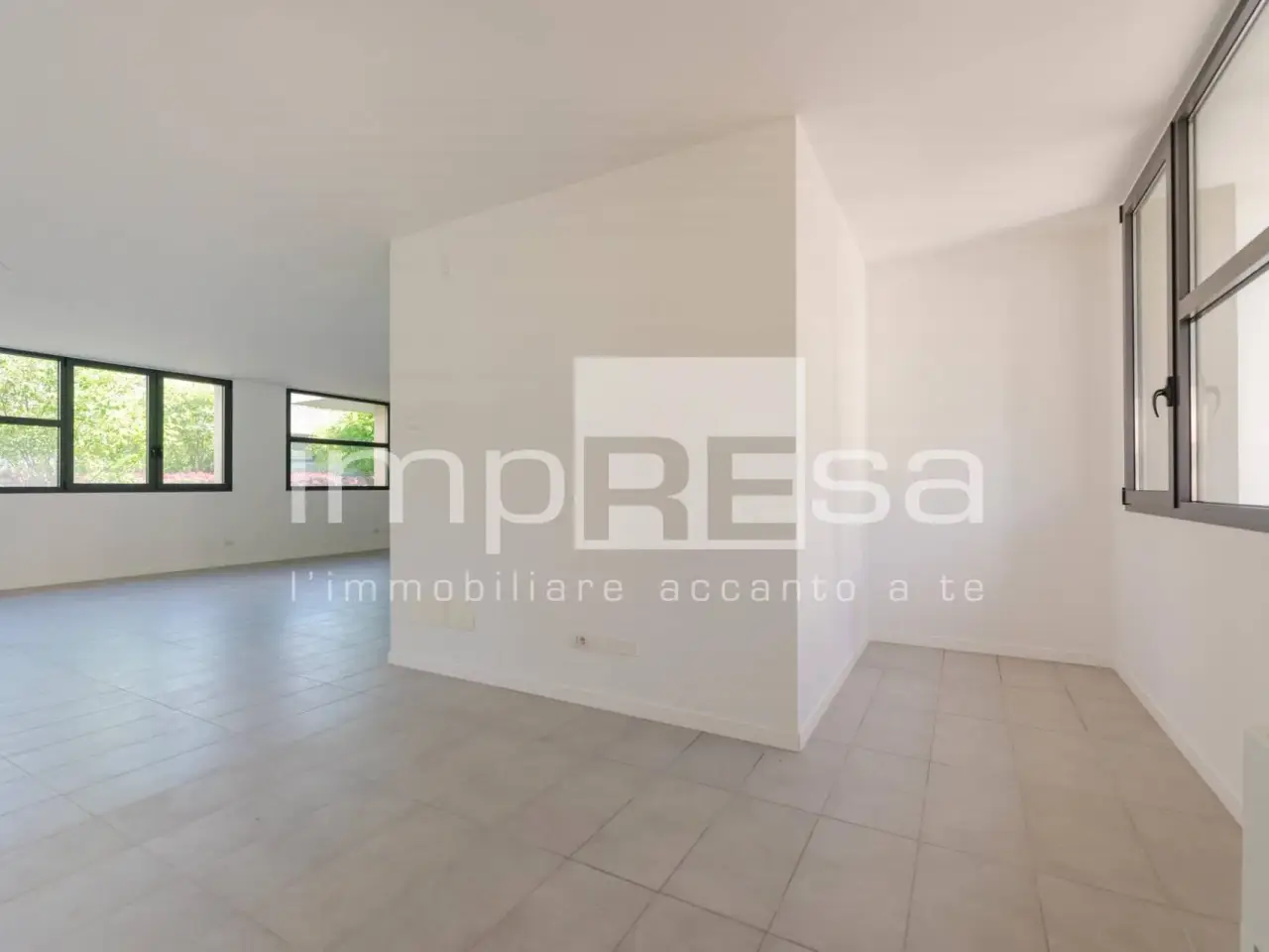 Negozio in Via Giuseppe Verdi 45, Conegliano, {3} - Foto 2