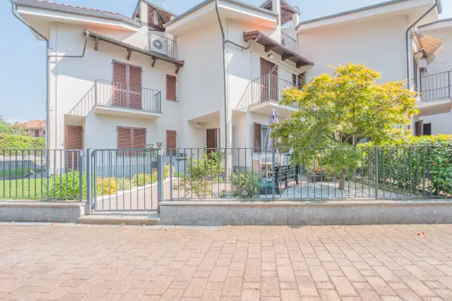 Terraced house in Via Enrico Berlinguer 13, Asti - Photo 1