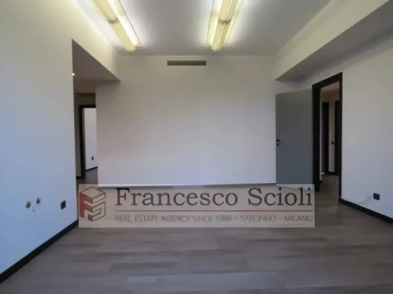 Ufficio in Corso Italia 23,, Saronno, {3} - Foto 2