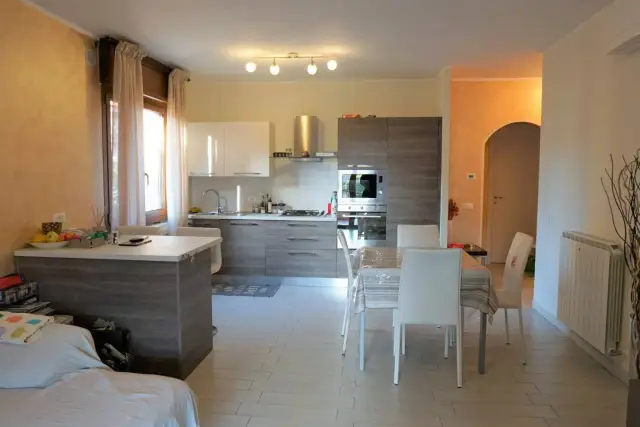 Dreizimmerwohnung in Via Genova, Bordighera - Foto 1