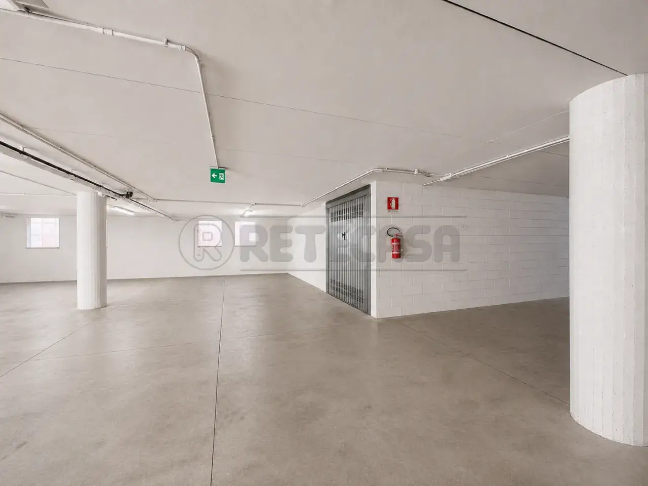 Parcheggio chiuso in Via Germania 22, Vigonza, {3} - Foto 2