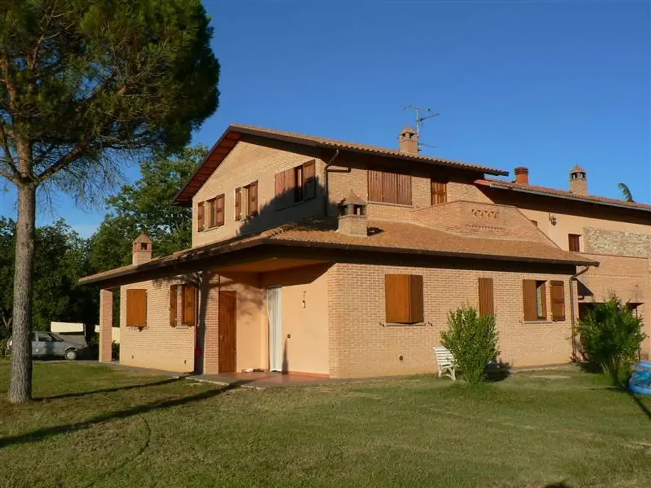 Azienda agricola in , Castiglione Del Lago, {3} - Foto 2