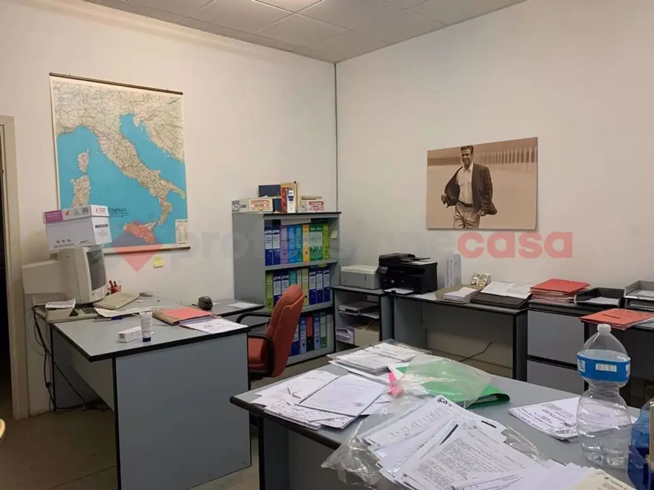 Negozio in Via Newton, Arezzo, {3} - Foto 2
