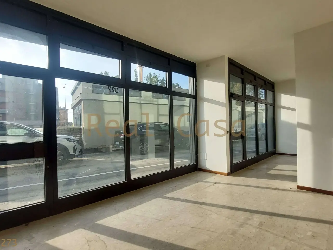 Negozio in Via Giardini  322, Modena, {3} - Foto 2