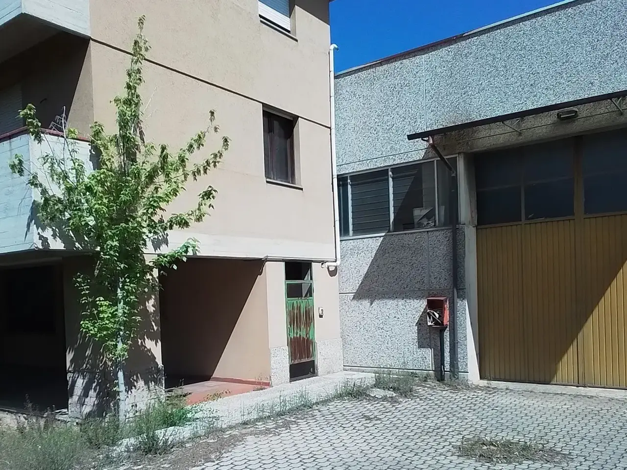 Capannone in Via di Vagno Giuseppe, Valsamoggia, {3} - Foto 2