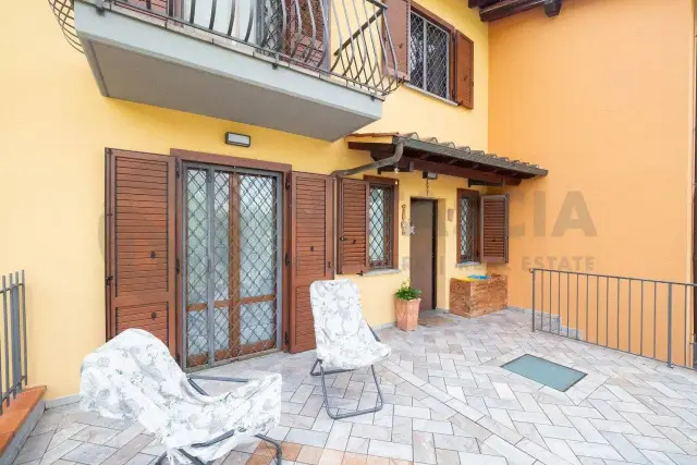 Terraced house in Via Pertini, Dicomano - Photo 1