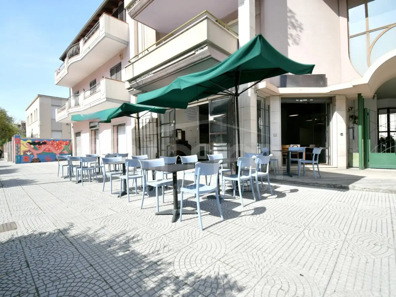 Esercizio commerciale in Viale Cristoforo Colombo 67, Quartu Sant'Elena, {3} - Foto 2