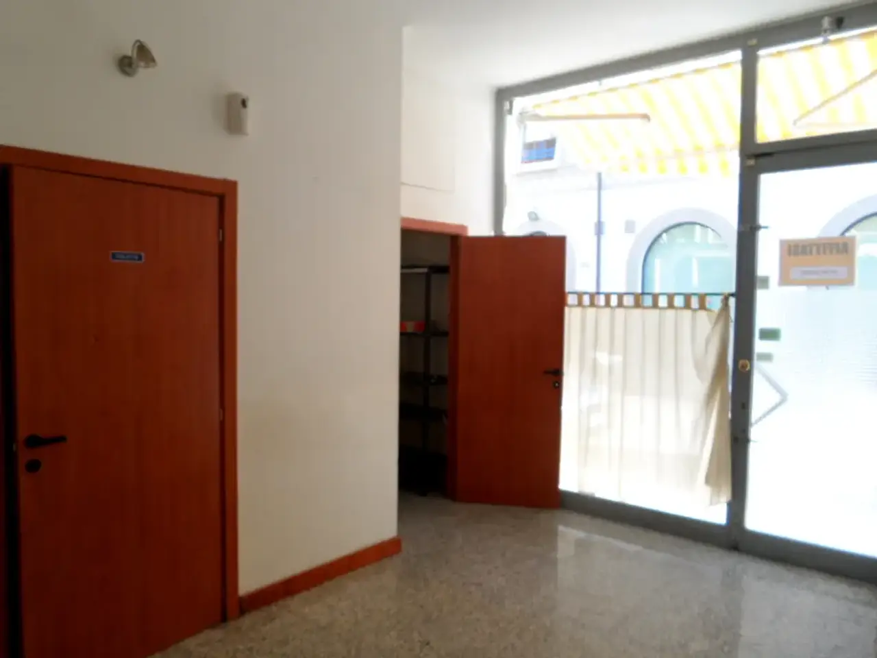 Negozio in Gramsci, San Benedetto Del Tronto, {3} - Foto 2