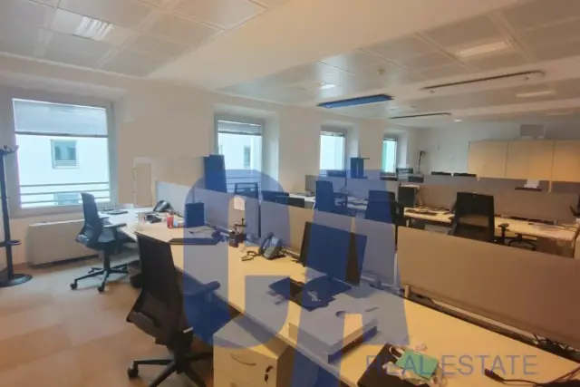 insertion image