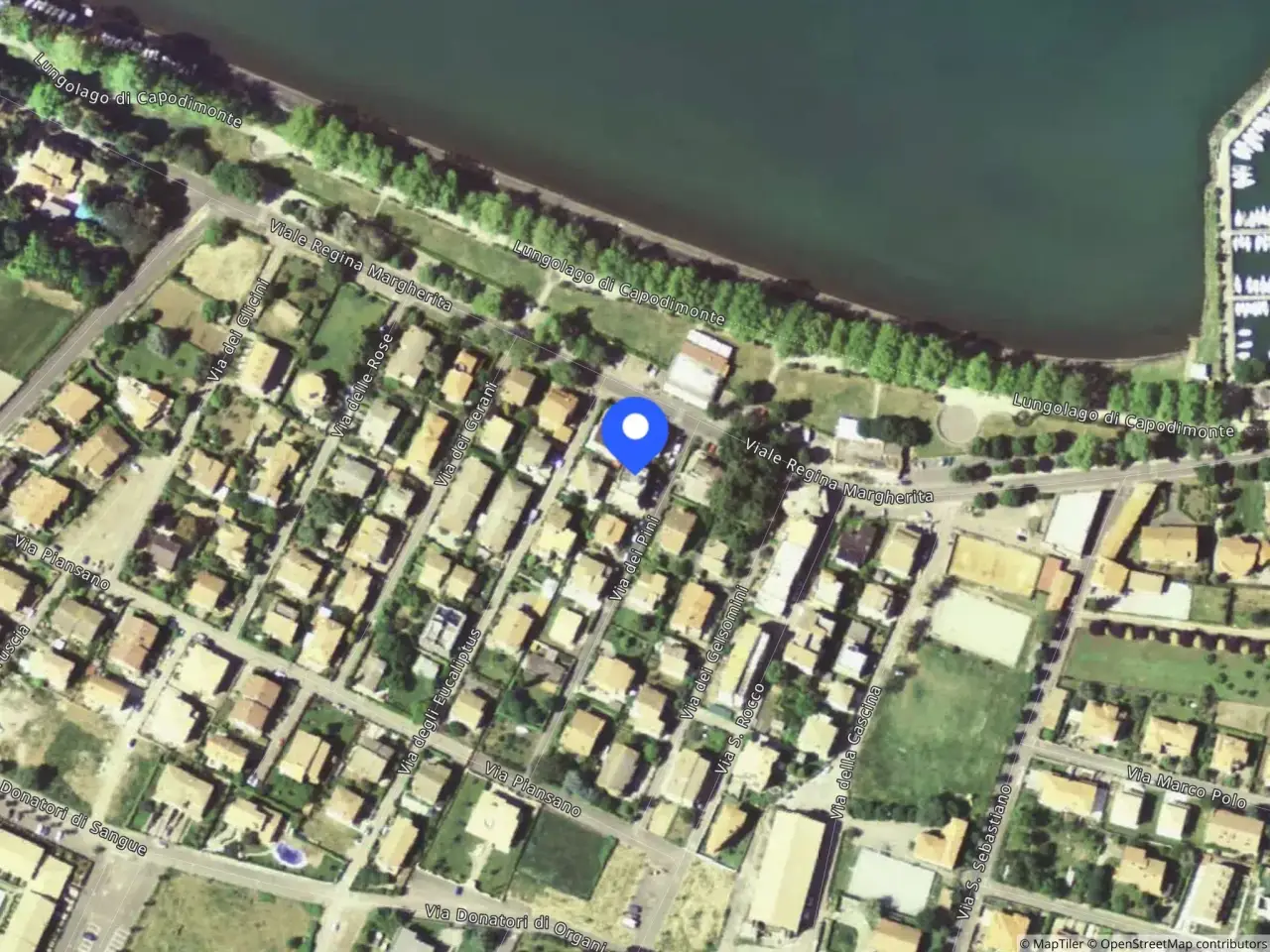Albergo in Via dei Pini, 3, 01010 Capodimonte Vt, Italia 3, Capodimonte, {3} - Foto 2
