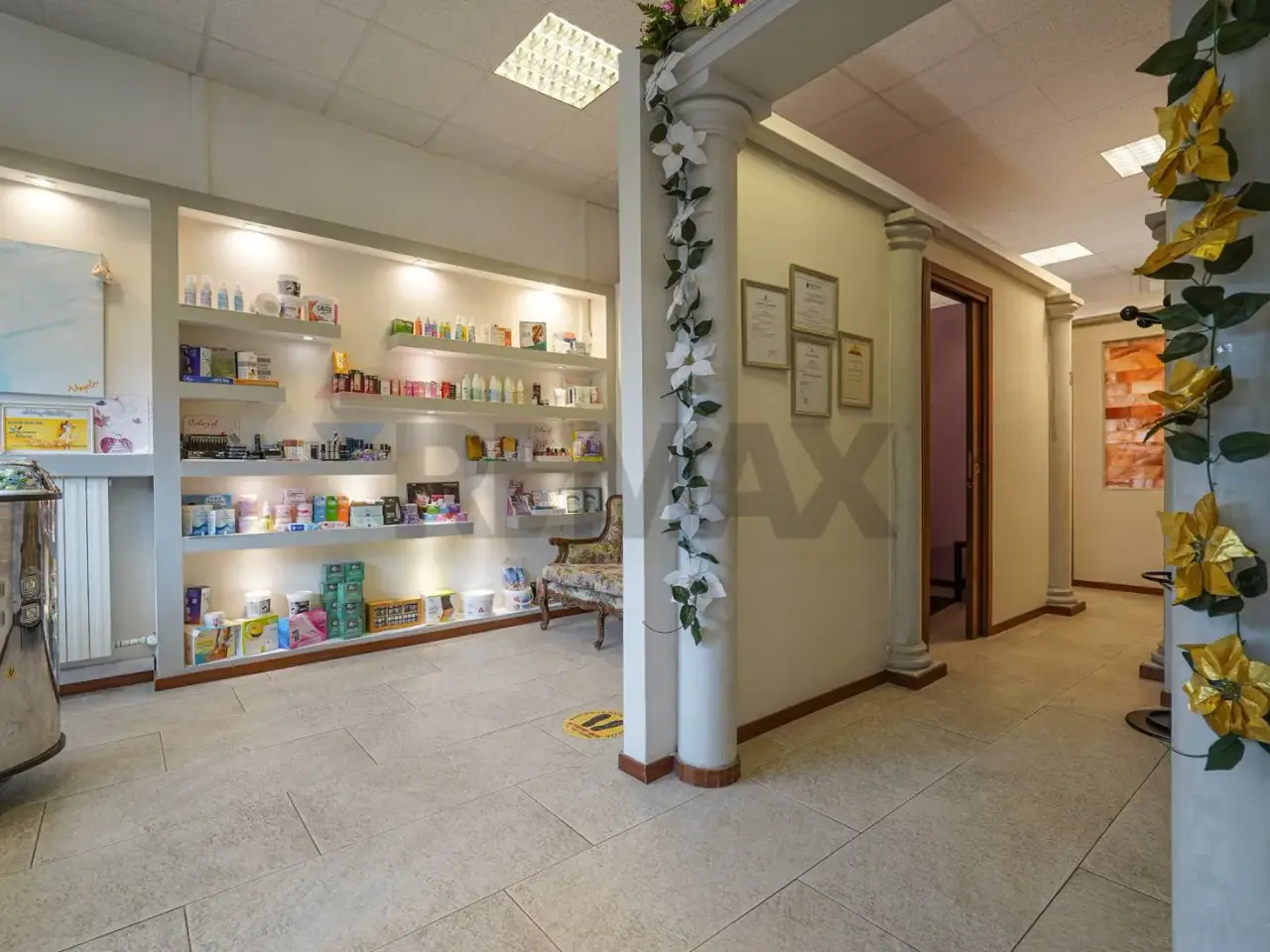 Negozio in , Dalmine, {3} - Foto 2