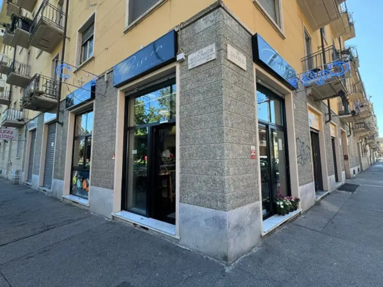 Negozio in Via Osasco 55/a, Torino, {3} - Foto 1