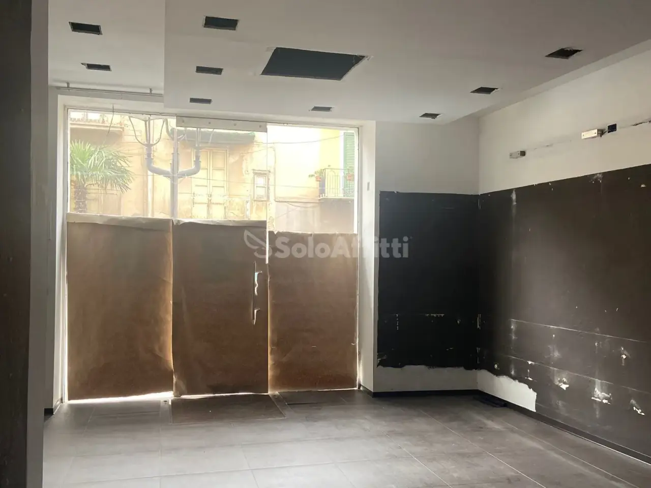 Negozio in Viale Regina Margherita 43, Canicatti', {3} - Foto 2