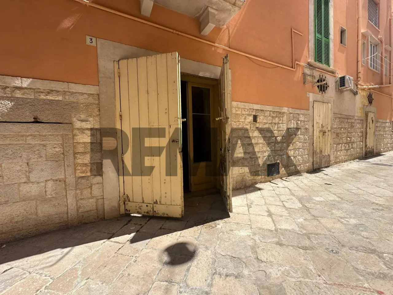 Negozio in Via Respa 12, Molfetta, {3} - Foto 2