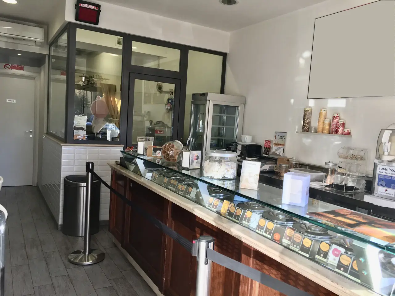 Esercizio commerciale in Via di Bravetta 321, Roma, {3} - Foto 1