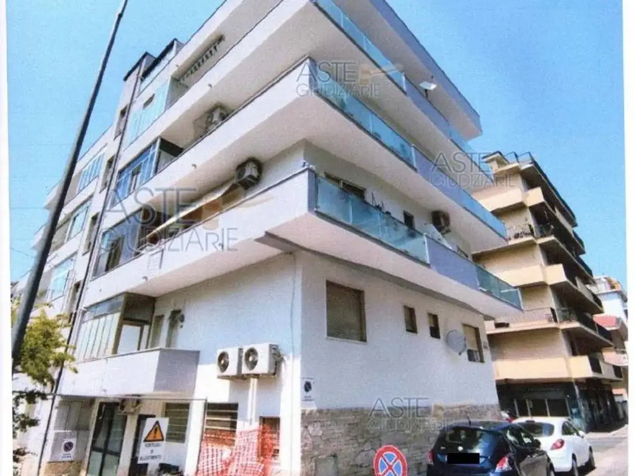 Negozio in Via Raffaello Sanzio, 67, 65124 Pescara Pe, Italia 67, Pescara, {3} - Foto 1