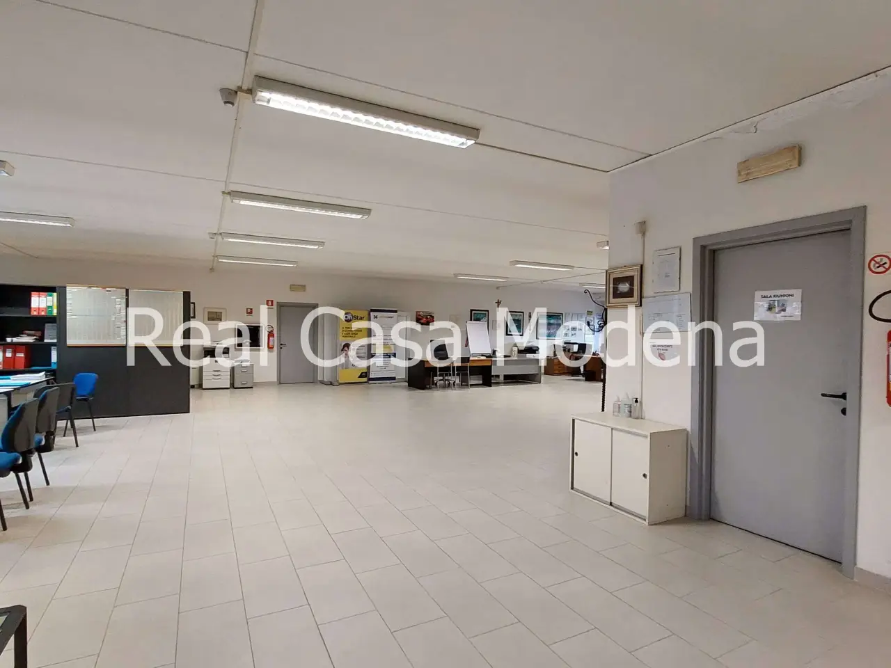 Ufficio in , Modena, {3} - Foto 2