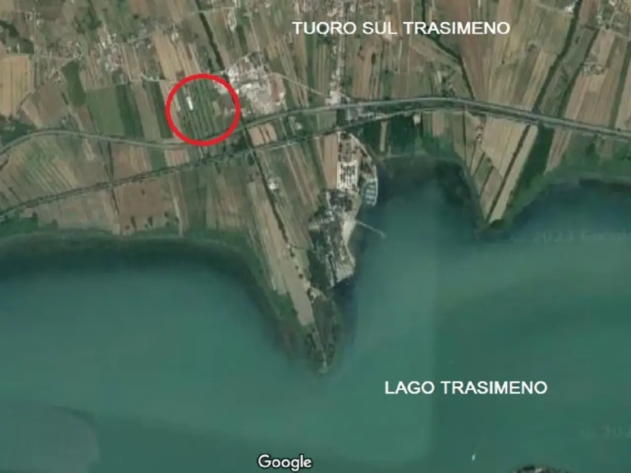 Magazzino in Perugia, Tuoro sul Trasimeno, Tuoro Sul Trasimeno, {3} - Foto 2