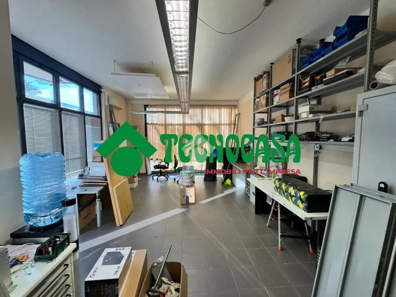 Negozio in Via Umbria 58, Firenze, {3} - Foto 1