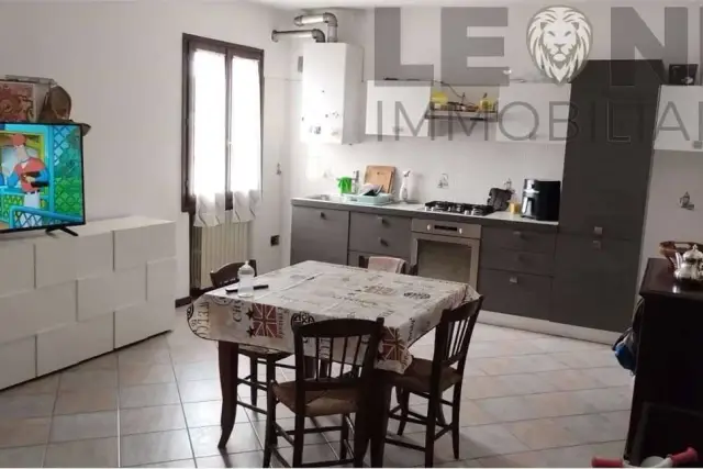 Apartament in {3}, - Photo 1