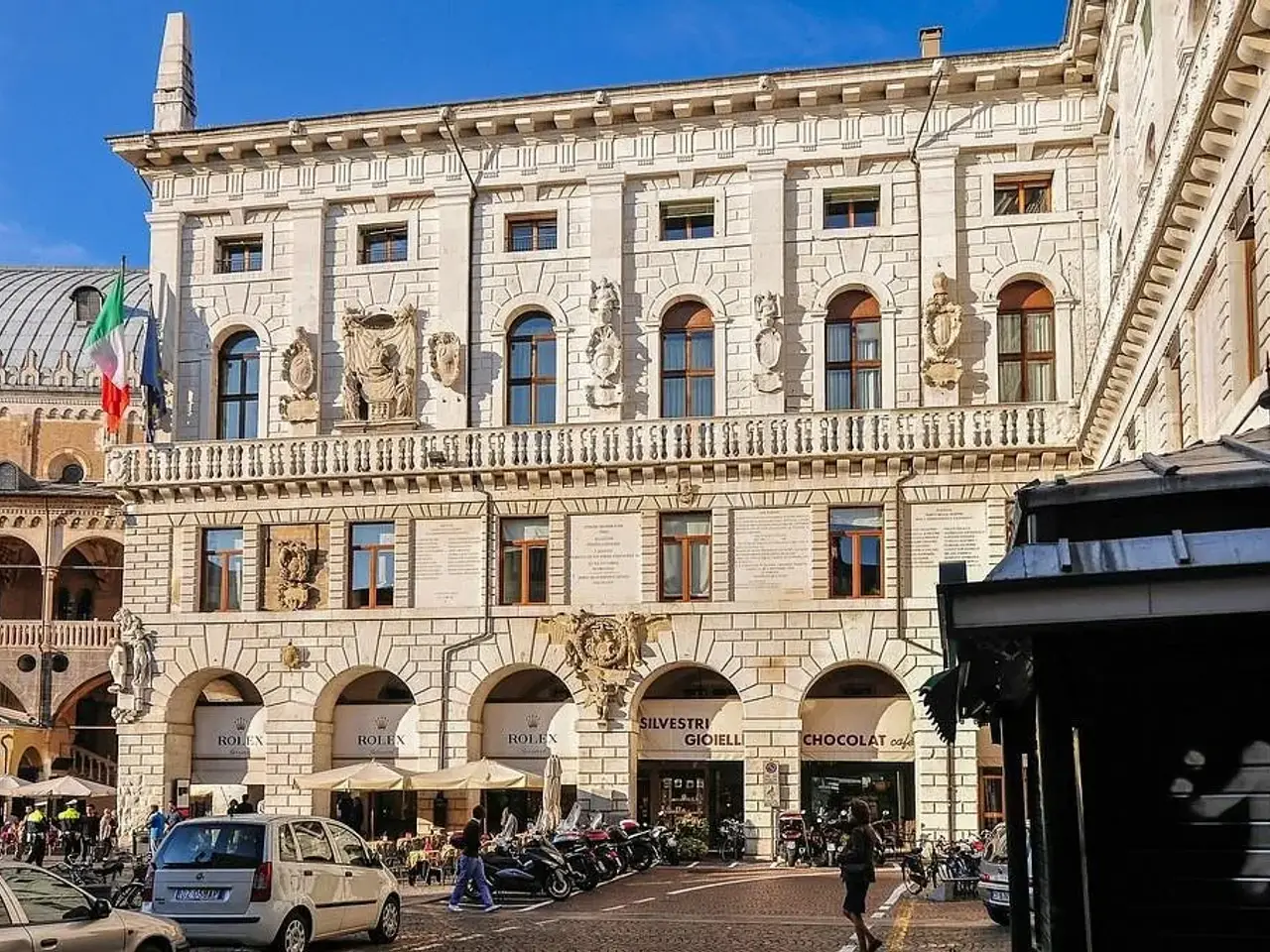 Negozio in Piazza dei Signori, Padova, {3} - Foto 2